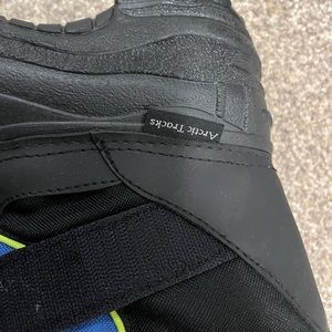 Boys slip on black and blue boots size 3